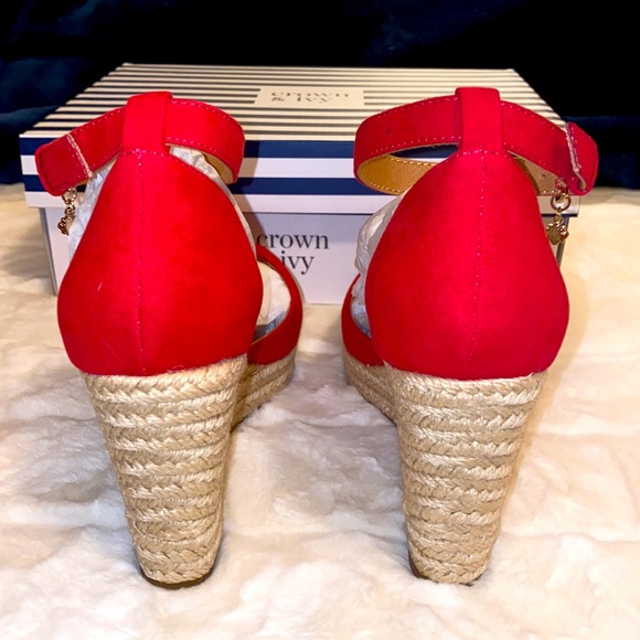 Crown & Ivy Espadrilles New in Box Sz 7.5 Espadrille Wedge Pink Red - Picture 5 of 14